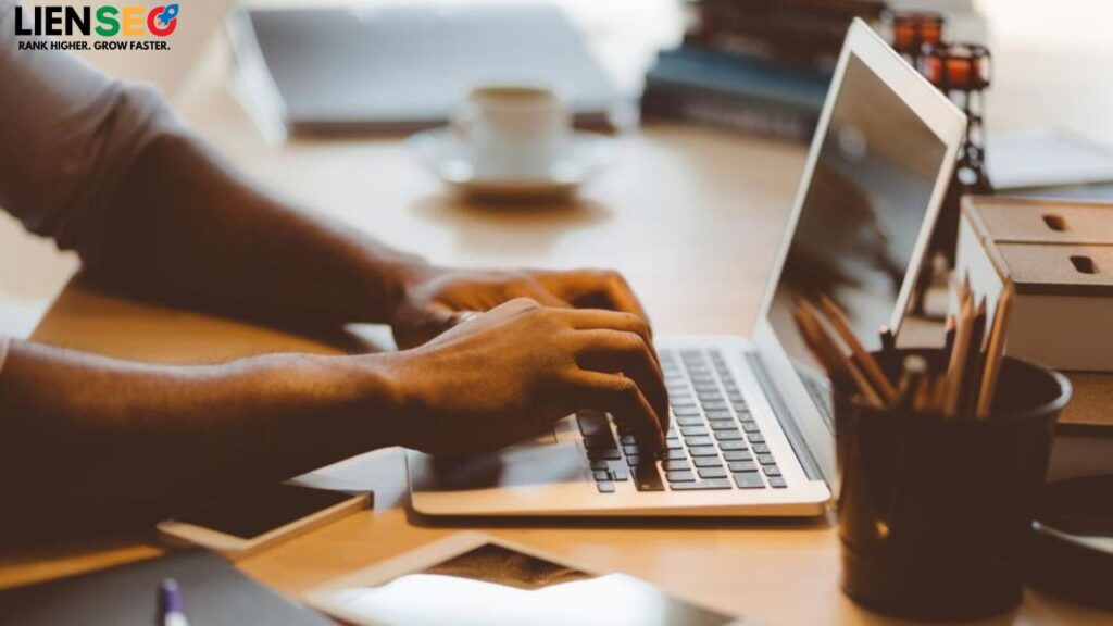 low competition keywords